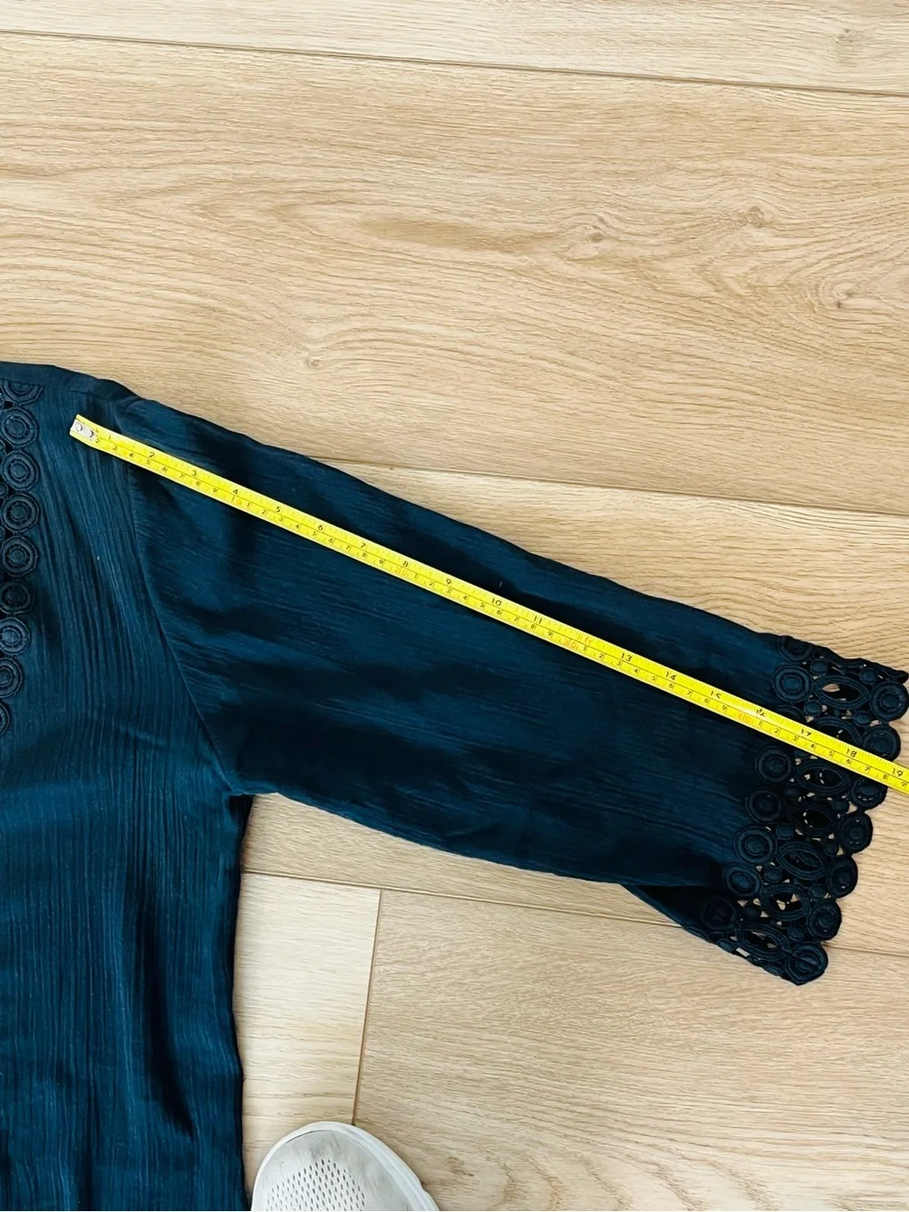 La Blanca Black Lace Swimsuit Coverup